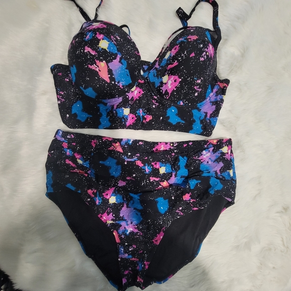 Other - Women's 2 pc swimsuit XXXL